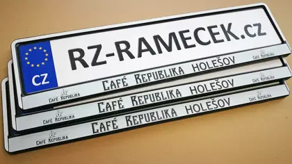 podznacnik-cafe-republika